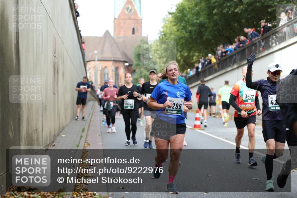 05.10.2025 - 20. swb-Marathon Bremen Michael Strokosch http://msf.ph/oto/9222976 05.10.2025 13:03:25 Laufen 8640, 299, 3572 meine-sportfotos.de
