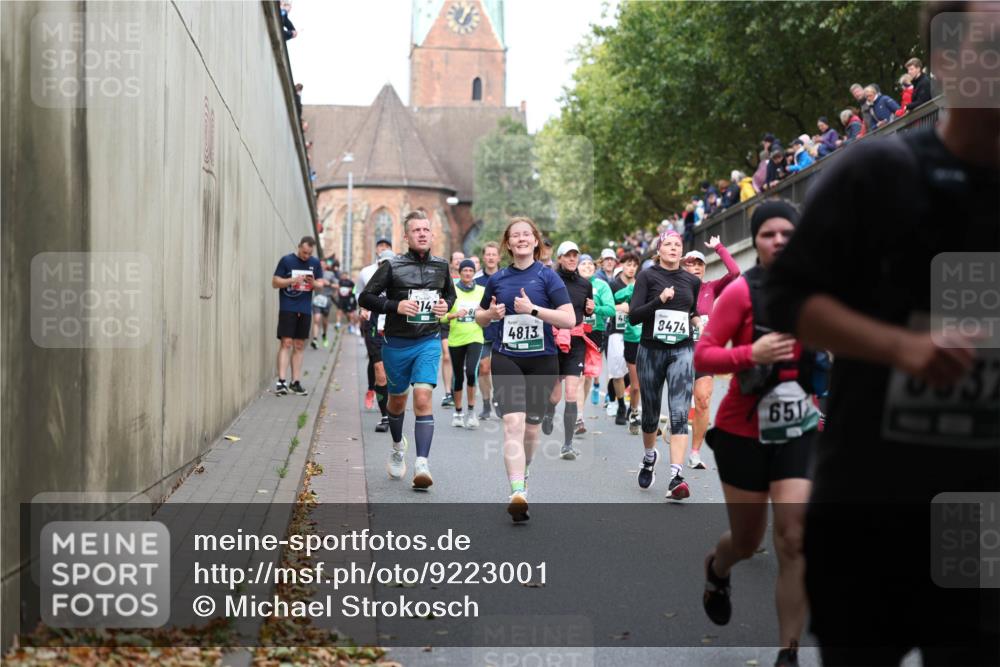 05.10.2025 - 20. swb-Marathon Bremen Michael Strokosch http://msf.ph/oto/9223001 05.10.2025 13:03:36 Laufen 14, 4813, 8474, 651 meine-sportfotos.de