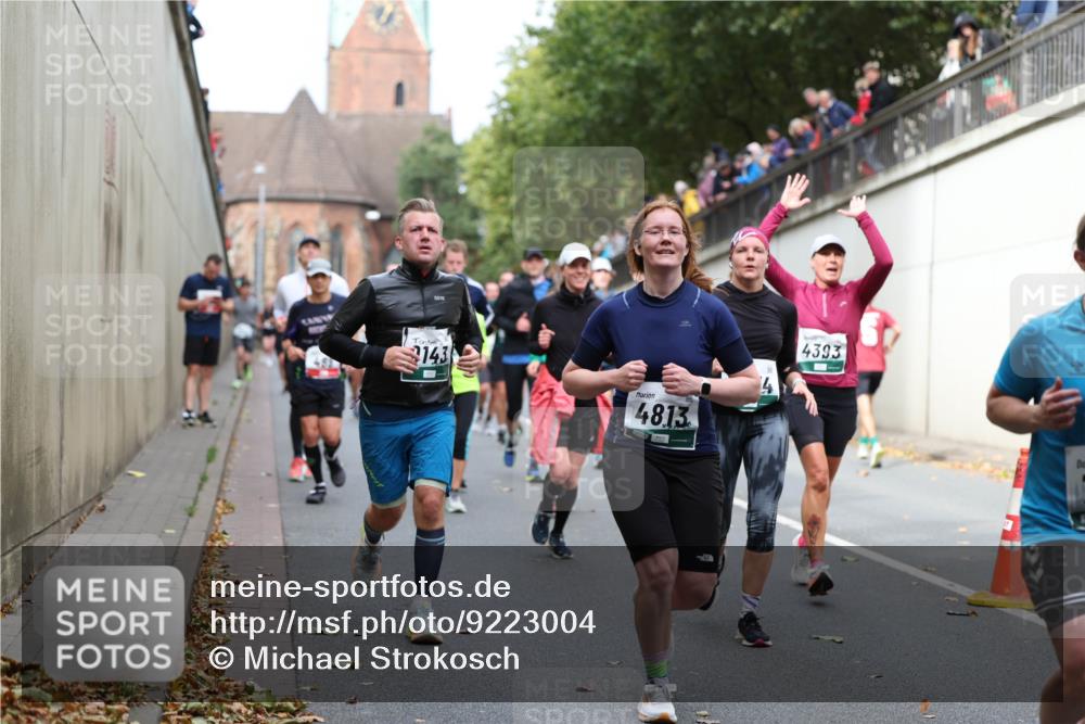 05.10.2025 - 20. swb-Marathon Bremen Michael Strokosch http://msf.ph/oto/9223004 05.10.2025 13:03:38 Laufen 2143, 4813, 4393 meine-sportfotos.de