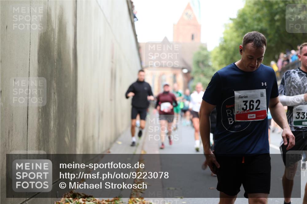 05.10.2025 - 20. swb-Marathon Bremen Michael Strokosch http://msf.ph/oto/9223078 05.10.2025 13:04:02 Laufen 2019, 362, 33 meine-sportfotos.de