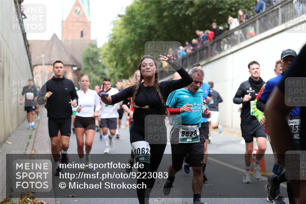 05.10.2025 - 20. swb-Marathon Bremen Michael Strokosch http://msf.ph/oto/9223083 05.10.2025 13:04:03 Laufen 9062, 8628, 19, 655 meine-sportfotos.de