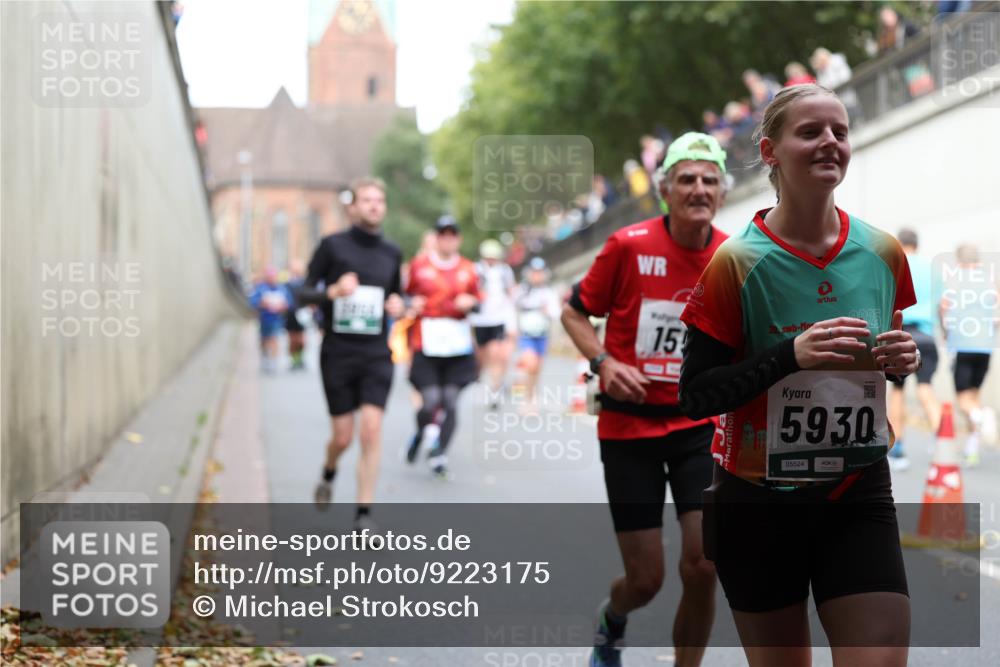 05.10.2025 - 20. swb-Marathon Bremen Michael Strokosch http://msf.ph/oto/9223175 05.10.2025 13:04:43 Laufen 15, 20, 5930, 05524 meine-sportfotos.de