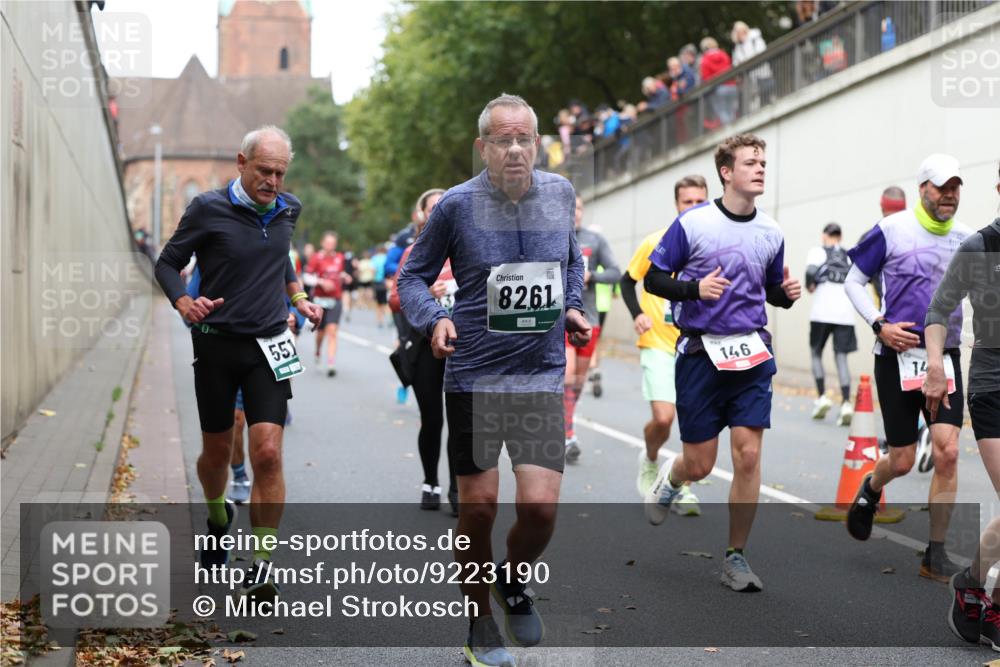 05.10.2025 - 20. swb-Marathon Bremen Michael Strokosch http://msf.ph/oto/9223190 05.10.2025 13:04:52 Laufen 551, 8261, 146, 14 meine-sportfotos.de