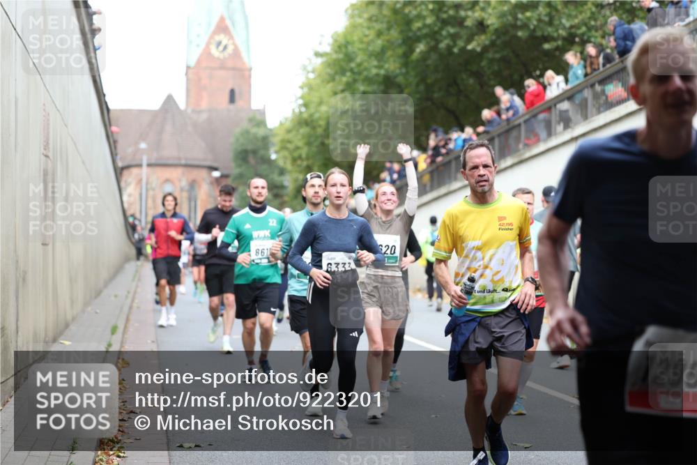 05.10.2025 - 20. swb-Marathon Bremen Michael Strokosch http://msf.ph/oto/9223201 05.10.2025 13:05:06 Laufen 861, 22, 6333, 620, 42, 195, 1295 meine-sportfotos.de