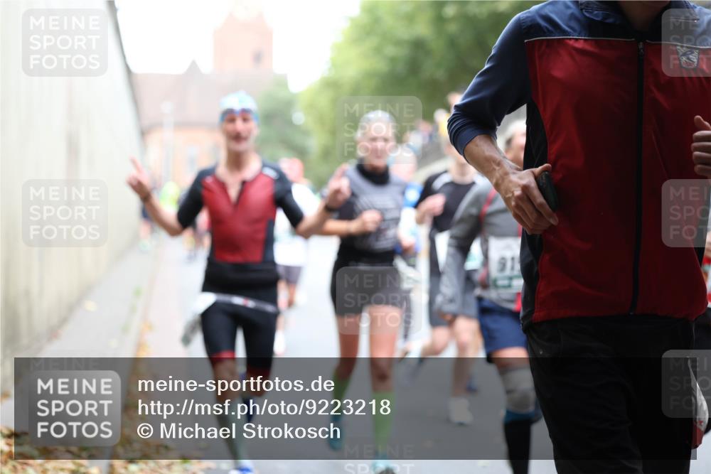 05.10.2025 - 20. swb-Marathon Bremen Michael Strokosch http://msf.ph/oto/9223218 05.10.2025 13:05:14 Laufen 91 meine-sportfotos.de