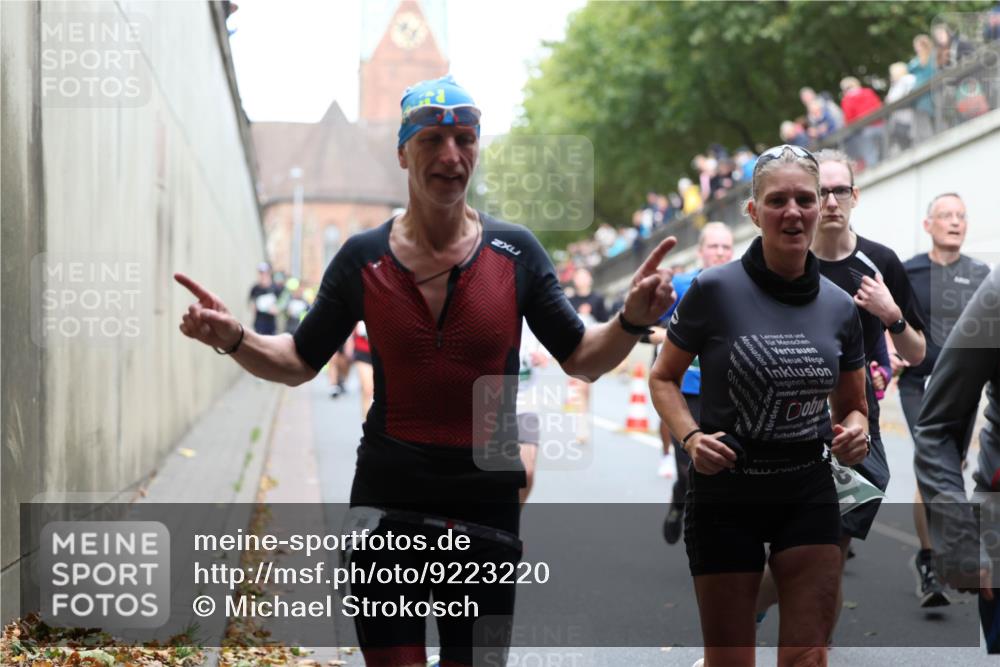 05.10.2025 - 20. swb-Marathon Bremen Michael Strokosch http://msf.ph/oto/9223220 05.10.2025 13:05:15 Laufen  meine-sportfotos.de