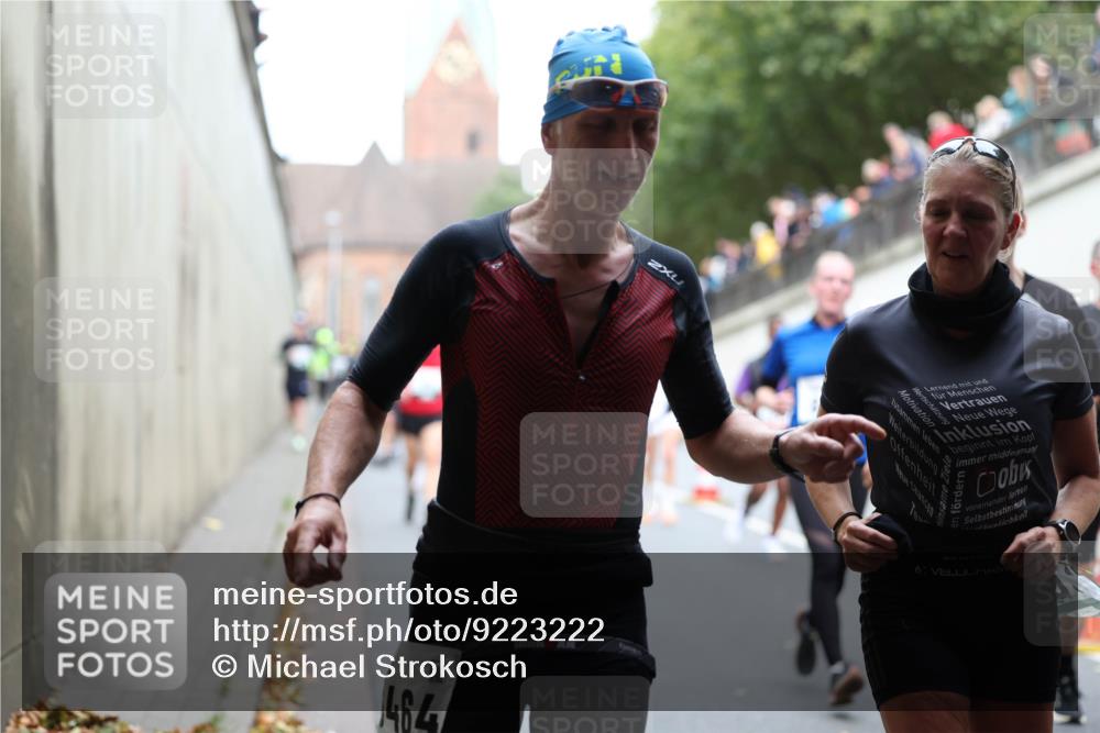 05.10.2025 - 20. swb-Marathon Bremen Michael Strokosch http://msf.ph/oto/9223222 05.10.2025 13:05:15 Laufen 464 meine-sportfotos.de