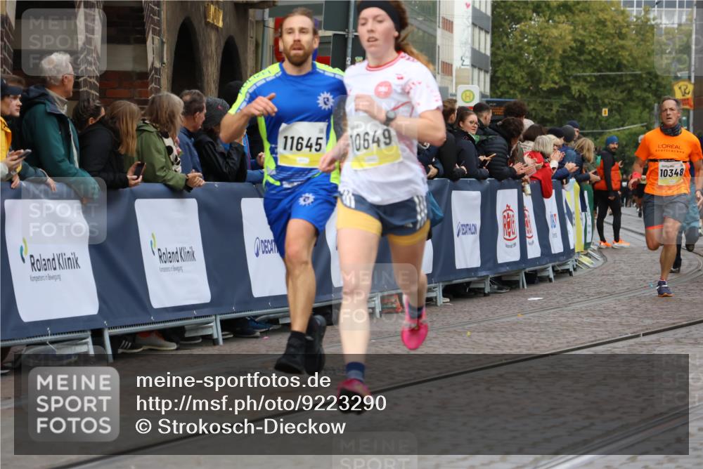 05.10.2025 - 20. swb-Marathon Bremen Strokosch-Dieckow http://msf.ph/oto/9223290 05.10.2025 10:44:11 Ziel 9919, 10044, 10348, 10649, 10816, 11645, 11648, 11659 meine-sportfotos.de