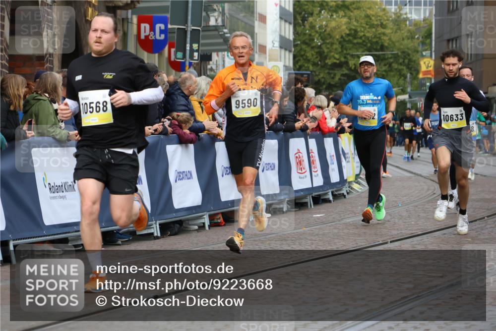 05.10.2025 - 20. swb-Marathon Bremen Strokosch-Dieckow http://msf.ph/oto/9223668 05.10.2025 10:44:57 Ziel 9202, 9590, 9678, 10568, 10633, 10851, 11362 meine-sportfotos.de