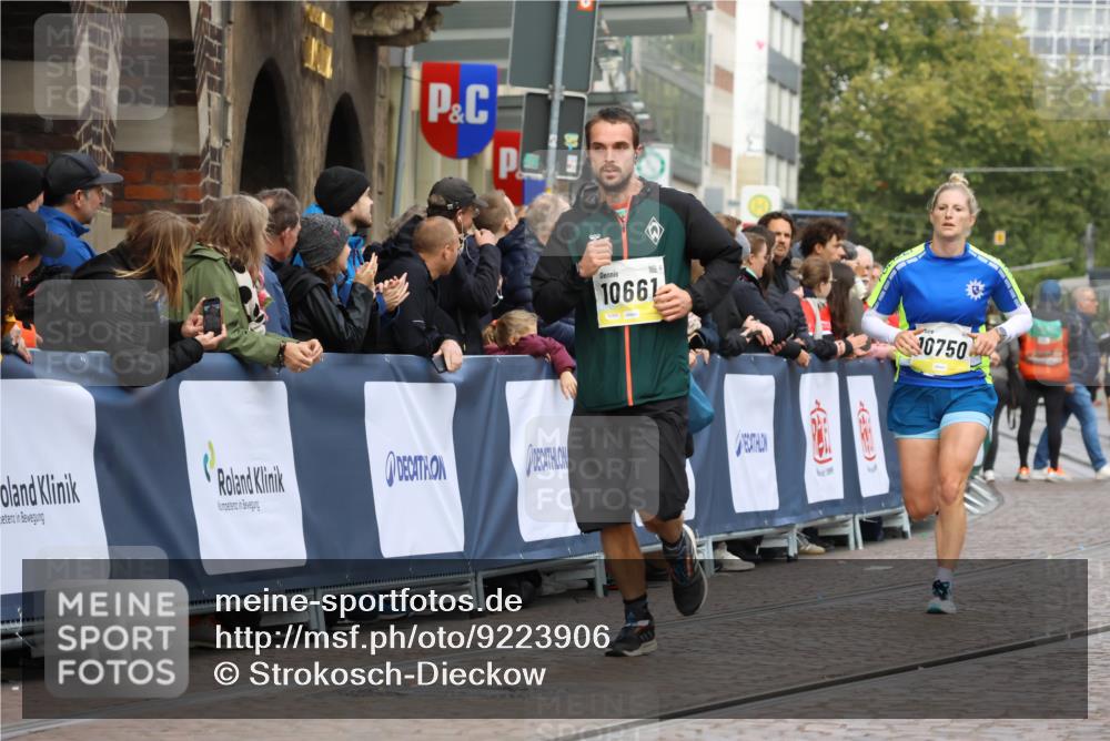 05.10.2025 - 20. swb-Marathon Bremen Strokosch-Dieckow http://msf.ph/oto/9223906 05.10.2025 10:46:49 Ziel 10277, 10661, 10750, 11189 meine-sportfotos.de