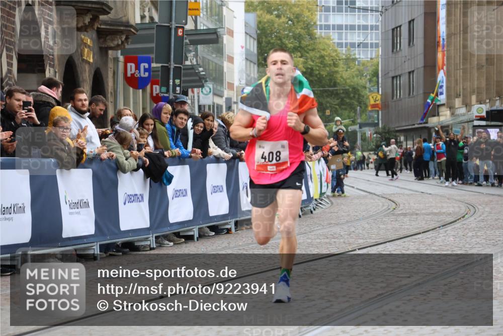 05.10.2025 - 20. swb-Marathon Bremen Strokosch-Dieckow http://msf.ph/oto/9223941 05.10.2025 12:08:44 Ziel 408 meine-sportfotos.de