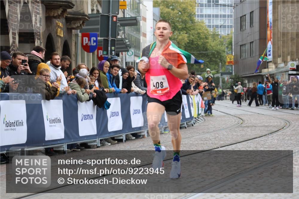 05.10.2025 - 20. swb-Marathon Bremen Strokosch-Dieckow http://msf.ph/oto/9223945 05.10.2025 12:08:44 Ziel 408 meine-sportfotos.de