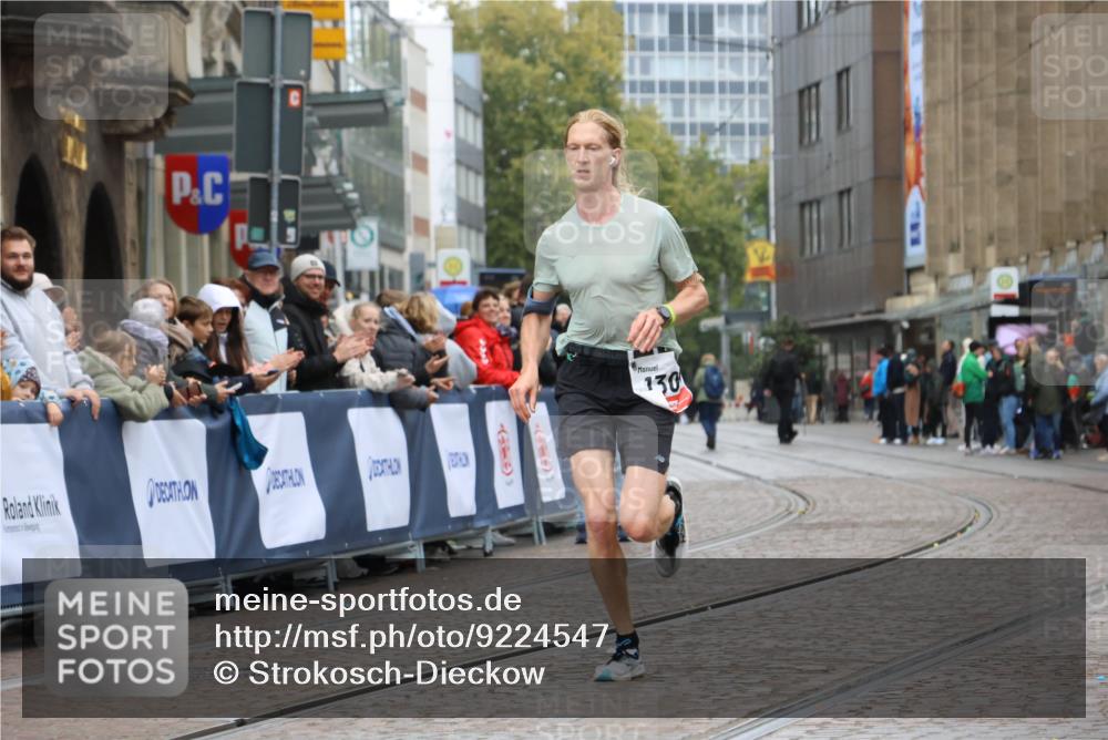 05.10.2025 - 20. swb-Marathon Bremen Strokosch-Dieckow http://msf.ph/oto/9224547 05.10.2025 12:13:10 Ziel 1301 meine-sportfotos.de