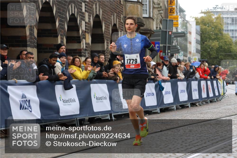 05.10.2025 - 20. swb-Marathon Bremen Strokosch-Dieckow http://msf.ph/oto/9224634 05.10.2025 12:14:07 Ziel 1779 meine-sportfotos.de