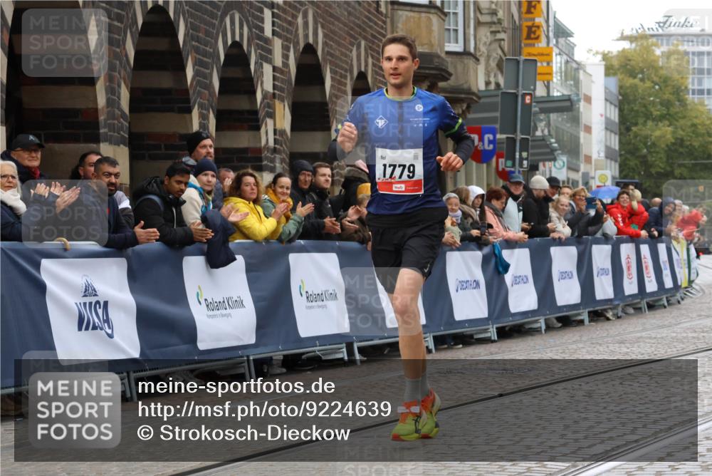 05.10.2025 - 20. swb-Marathon Bremen Strokosch-Dieckow http://msf.ph/oto/9224639 05.10.2025 12:14:07 Ziel 1779 meine-sportfotos.de