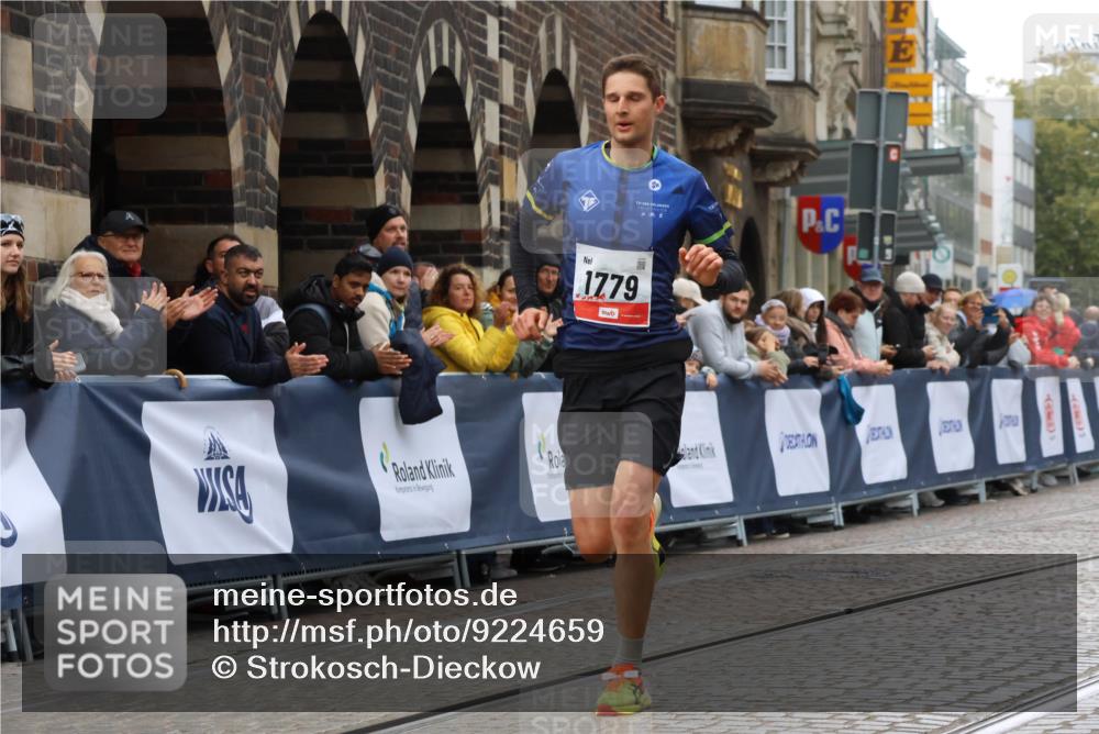 05.10.2025 - 20. swb-Marathon Bremen Strokosch-Dieckow http://msf.ph/oto/9224659 05.10.2025 12:14:08 Ziel 1779 meine-sportfotos.de
