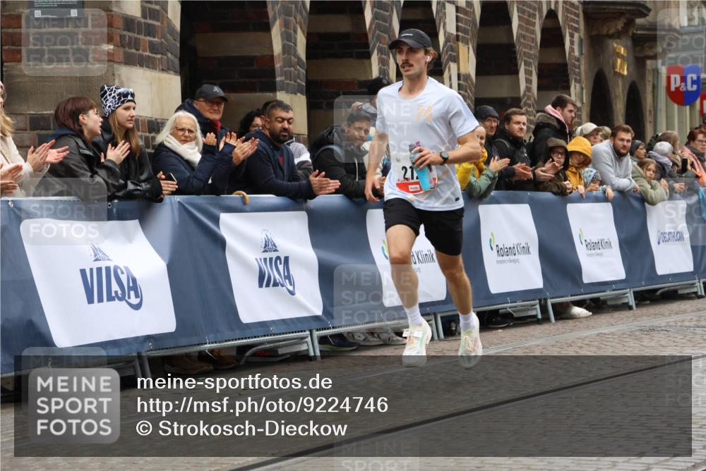 05.10.2025 - 20. swb-Marathon Bremen Strokosch-Dieckow http://msf.ph/oto/9224746 05.10.2025 12:15:08 Ziel 212 meine-sportfotos.de