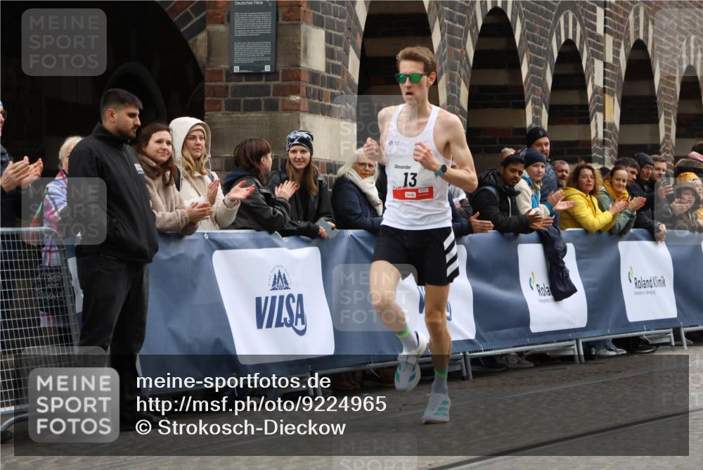 05.10.2025 - 20. swb-Marathon Bremen Strokosch-Dieckow http://msf.ph/oto/9224965 05.10.2025 12:16:03 Ziel 13 meine-sportfotos.de