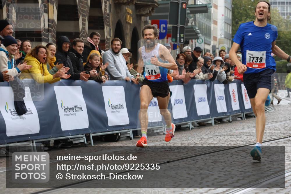 05.10.2025 - 20. swb-Marathon Bremen Strokosch-Dieckow http://msf.ph/oto/9225335 05.10.2025 12:17:50 Ziel 404, 1739 meine-sportfotos.de