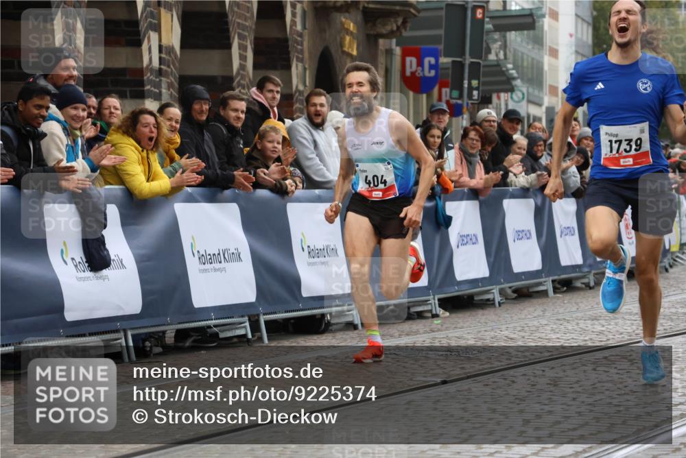 05.10.2025 - 20. swb-Marathon Bremen Strokosch-Dieckow http://msf.ph/oto/9225374 05.10.2025 12:17:50 Ziel 404, 1739 meine-sportfotos.de
