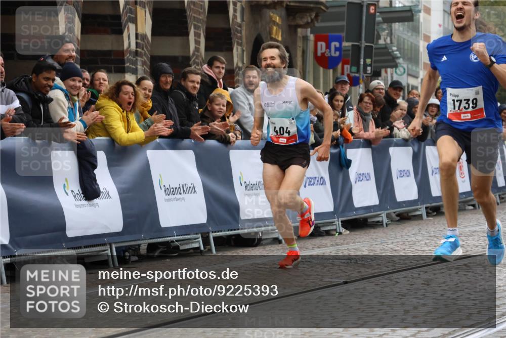 05.10.2025 - 20. swb-Marathon Bremen Strokosch-Dieckow http://msf.ph/oto/9225393 05.10.2025 12:17:50 Ziel 404, 1739 meine-sportfotos.de
