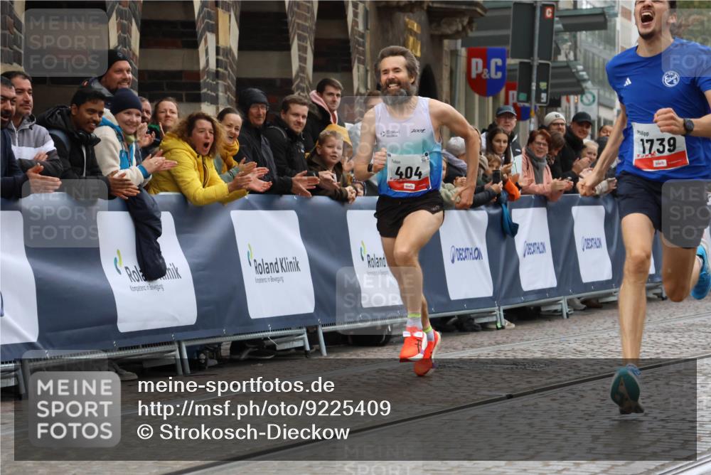 05.10.2025 - 20. swb-Marathon Bremen Strokosch-Dieckow http://msf.ph/oto/9225409 05.10.2025 12:17:50 Ziel 404, 1739 meine-sportfotos.de