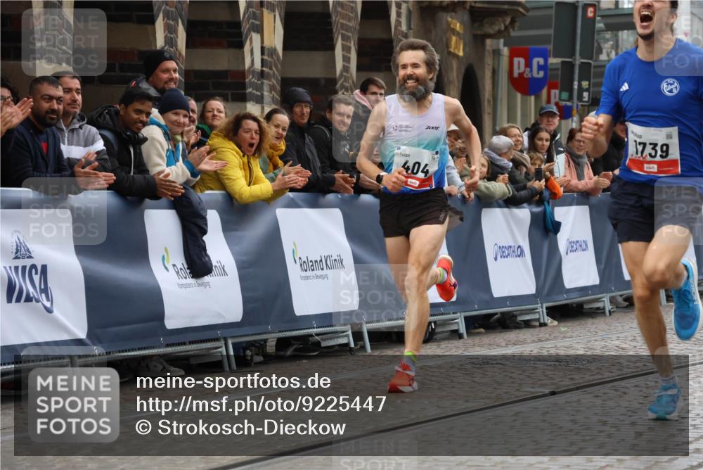 05.10.2025 - 20. swb-Marathon Bremen Strokosch-Dieckow http://msf.ph/oto/9225447 05.10.2025 12:17:50 Ziel 404, 1739 meine-sportfotos.de