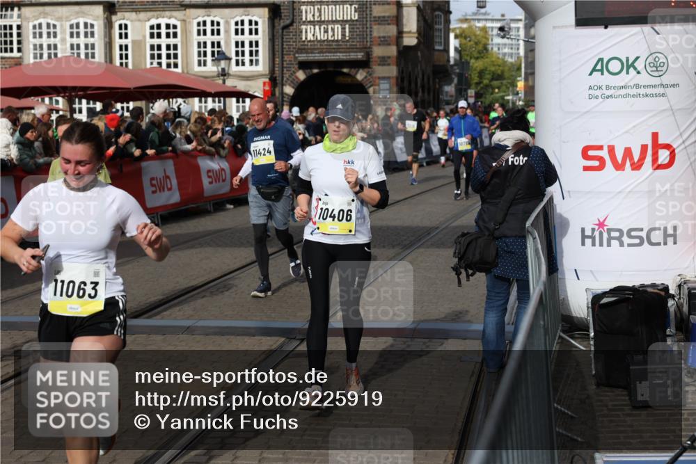 05.10.2025 - 20. swb-Marathon Bremen Yannick Fuchs http://msf.ph/oto/9225919 05.10.2025 11:00:27 Ziel 7177, 9495, 9672, 10406, 10492, 10919, 10985, 11050, 11063, 11263, 11424, 11699 meine-sportfotos.de