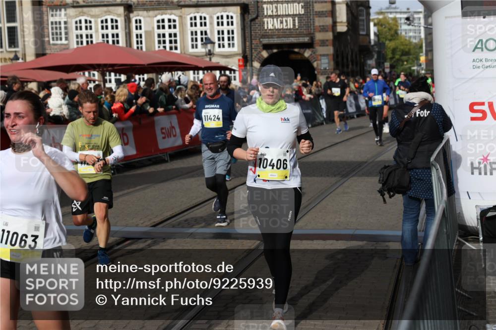 05.10.2025 - 20. swb-Marathon Bremen Yannick Fuchs http://msf.ph/oto/9225939 05.10.2025 11:00:27 Ziel 7177, 9495, 9672, 10406, 10492, 10919, 10985, 11050, 11063, 11263, 11424, 11699 meine-sportfotos.de