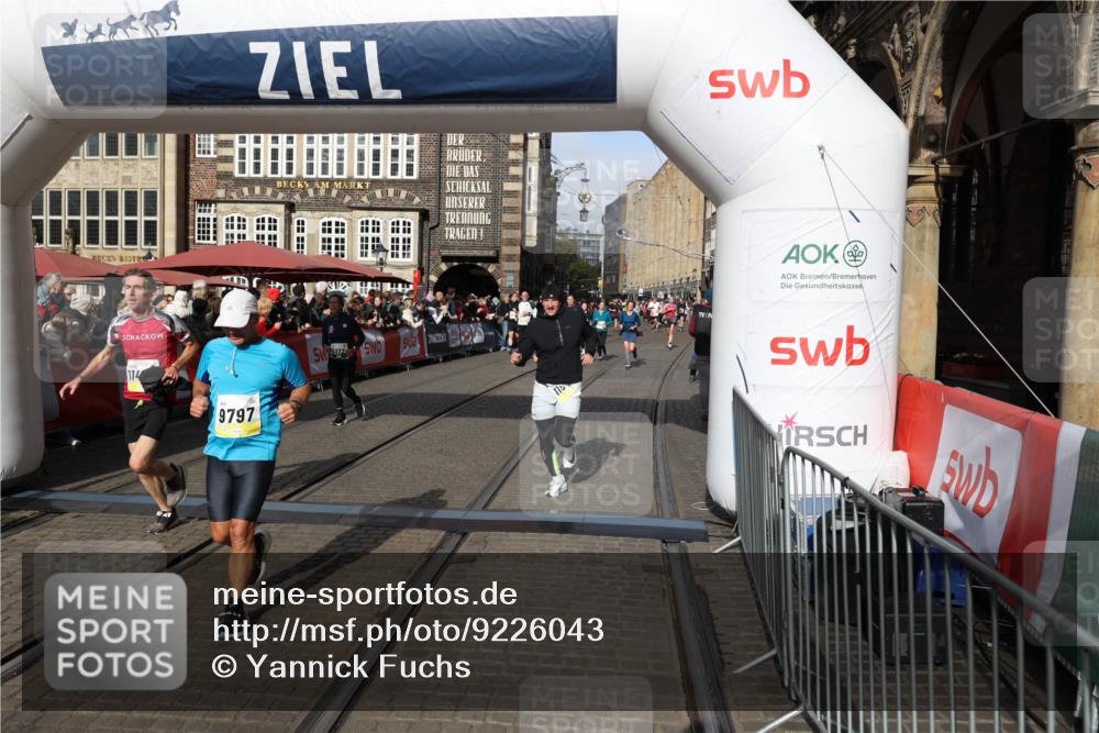 05.10.2025 - 20. swb-Marathon Bremen Yannick Fuchs http://msf.ph/oto/9226043 05.10.2025 10:57:12 Ziel 5172, 9231, 9314, 9451, 9797, 9937, 10069, 10867, 11168, 11435, 11566 meine-sportfotos.de