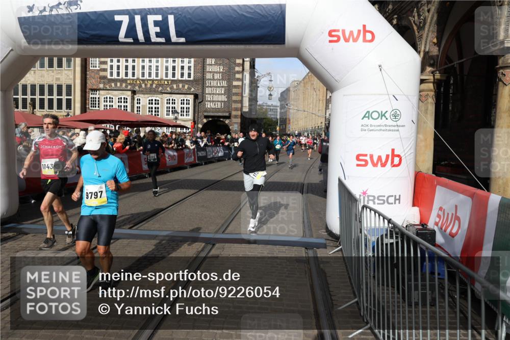 05.10.2025 - 20. swb-Marathon Bremen Yannick Fuchs http://msf.ph/oto/9226054 05.10.2025 10:57:12 Ziel 5172, 9231, 9314, 9451, 9797, 9937, 10069, 10867, 11168, 11435, 11566 meine-sportfotos.de