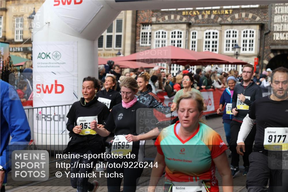 05.10.2025 - 20. swb-Marathon Bremen Yannick Fuchs http://msf.ph/oto/9226244 05.10.2025 11:00:39 Ziel 7178, 7215, 9173, 9177, 9271, 9531, 10063, 10067, 10071, 10079, 10217, 10504, 10794, 10930, 11003, 11071, 11255, 11511, 11534, 11595, 11610, 11619 meine-sportfotos.de