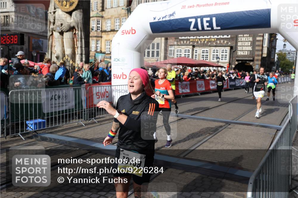 05.10.2025 - 20. swb-Marathon Bremen Yannick Fuchs http://msf.ph/oto/9226284 05.10.2025 10:57:28 Ziel 7101, 9260, 9292, 9450, 9489, 9550, 9844, 9947, 10169, 10281, 10367, 10645, 10657, 11015, 11596 meine-sportfotos.de