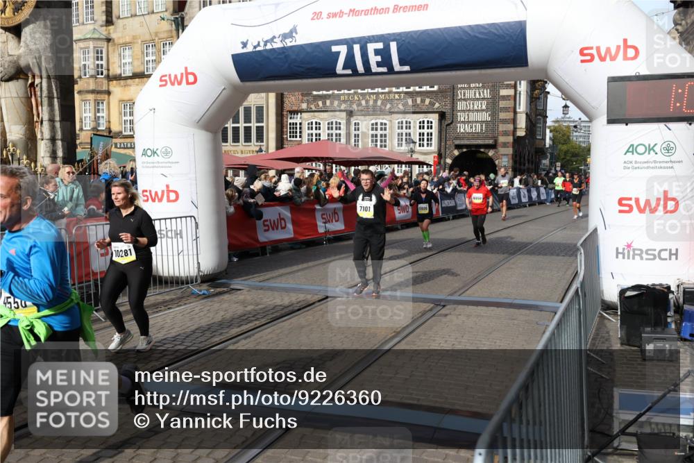05.10.2025 - 20. swb-Marathon Bremen Yannick Fuchs http://msf.ph/oto/9226360 05.10.2025 10:57:31 Ziel 7101, 9260, 9292, 9450, 9550, 9844, 9947, 10169, 10281, 10367, 10645, 10657, 10950, 11015, 11606 meine-sportfotos.de