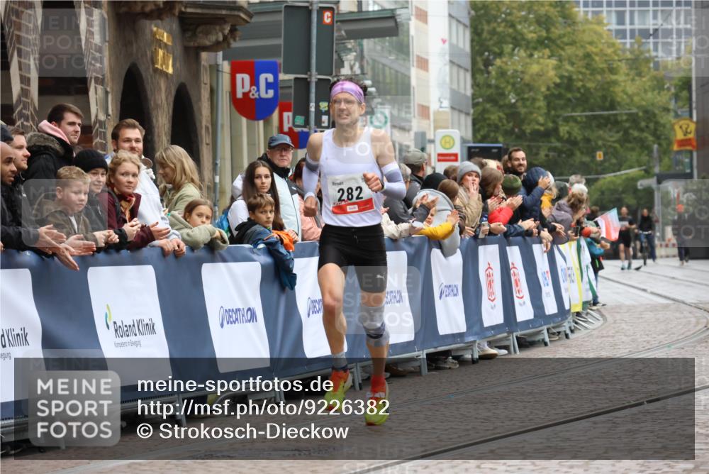 05.10.2025 - 20. swb-Marathon Bremen Strokosch-Dieckow http://msf.ph/oto/9226382 05.10.2025 12:21:02 Ziel 282, 1233 meine-sportfotos.de