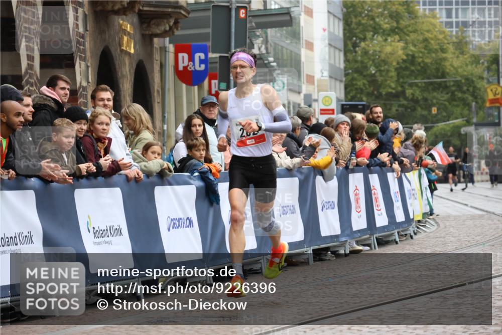 05.10.2025 - 20. swb-Marathon Bremen Strokosch-Dieckow http://msf.ph/oto/9226396 05.10.2025 12:21:02 Ziel 282, 1233 meine-sportfotos.de