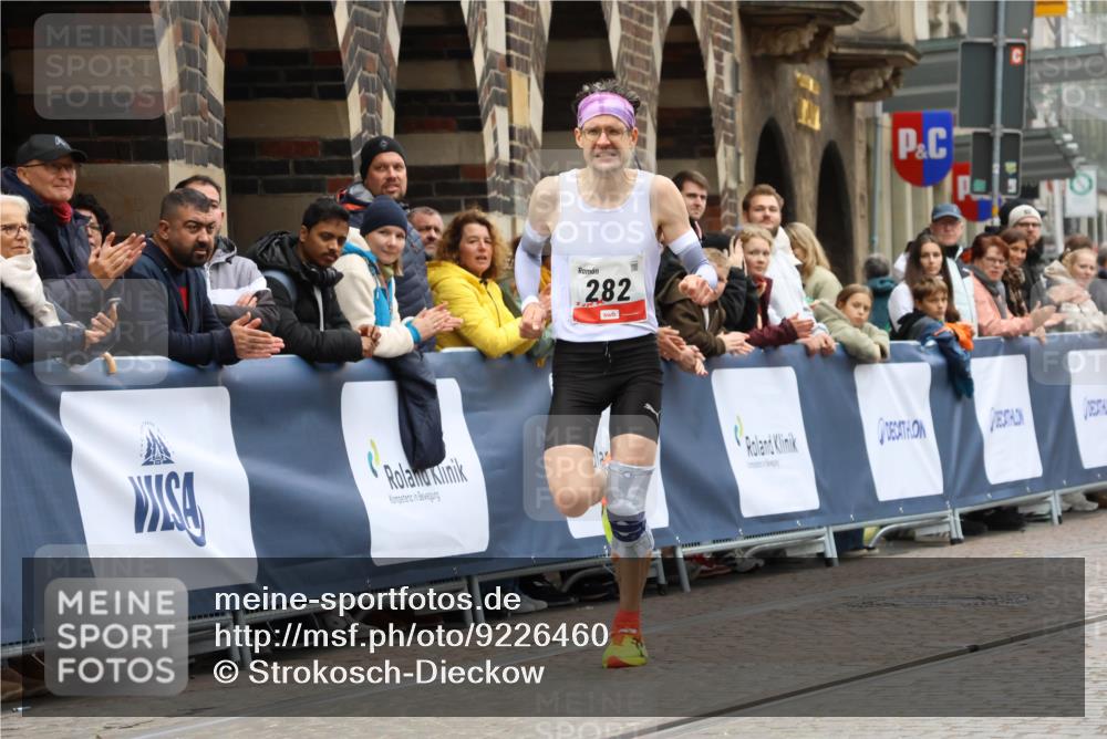 05.10.2025 - 20. swb-Marathon Bremen Strokosch-Dieckow http://msf.ph/oto/9226460 05.10.2025 12:21:03 Ziel 282 meine-sportfotos.de