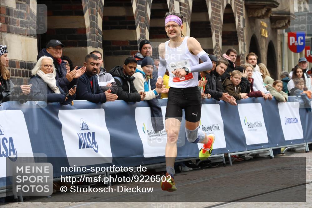 05.10.2025 - 20. swb-Marathon Bremen Strokosch-Dieckow http://msf.ph/oto/9226502 05.10.2025 12:21:03 Ziel 282 meine-sportfotos.de