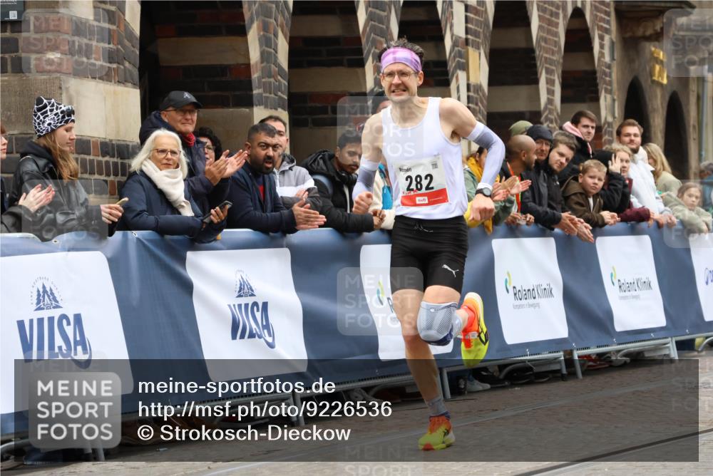 05.10.2025 - 20. swb-Marathon Bremen Strokosch-Dieckow http://msf.ph/oto/9226536 05.10.2025 12:21:04 Ziel 282 meine-sportfotos.de