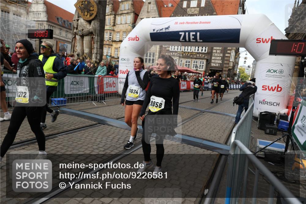 05.10.2025 - 20. swb-Marathon Bremen Yannick Fuchs http://msf.ph/oto/9226581 05.10.2025 11:00:52 Ziel 9272, 9327, 9389, 9827, 9858, 10182, 10518, 10571, 10690, 10872, 10901, 11034 meine-sportfotos.de