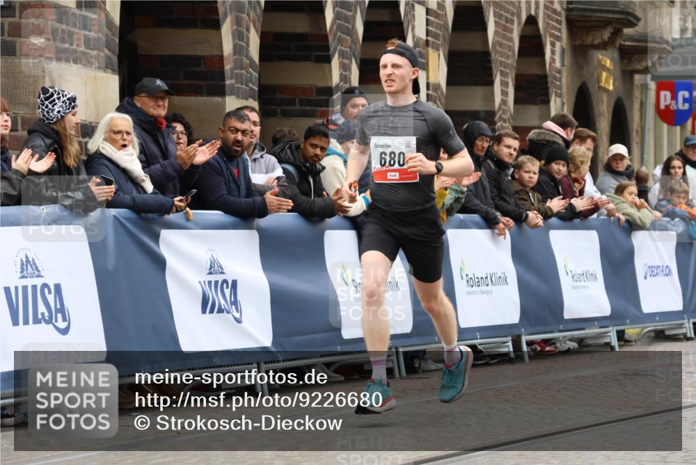 05.10.2025 - 20. swb-Marathon Bremen Strokosch-Dieckow http://msf.ph/oto/9226680 05.10.2025 12:21:24 Ziel 680 meine-sportfotos.de