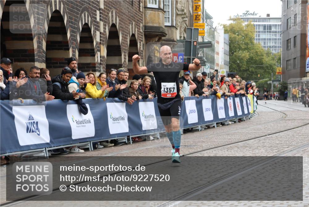 05.10.2025 - 20. swb-Marathon Bremen Strokosch-Dieckow http://msf.ph/oto/9227520 05.10.2025 12:25:02 Ziel 1357 meine-sportfotos.de