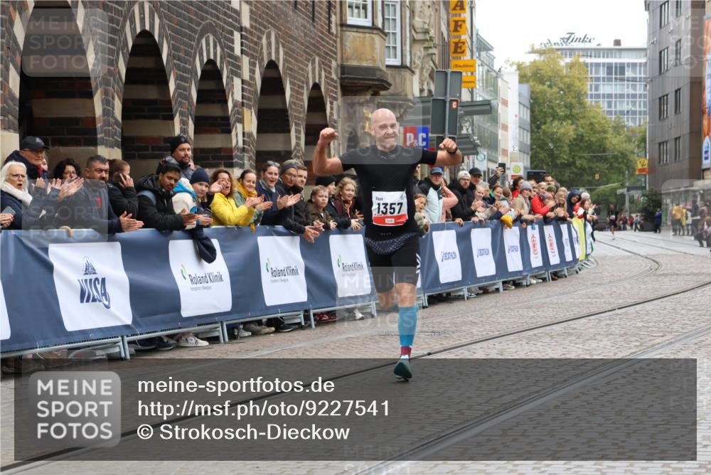 05.10.2025 - 20. swb-Marathon Bremen Strokosch-Dieckow http://msf.ph/oto/9227541 05.10.2025 12:25:03 Ziel 1357 meine-sportfotos.de