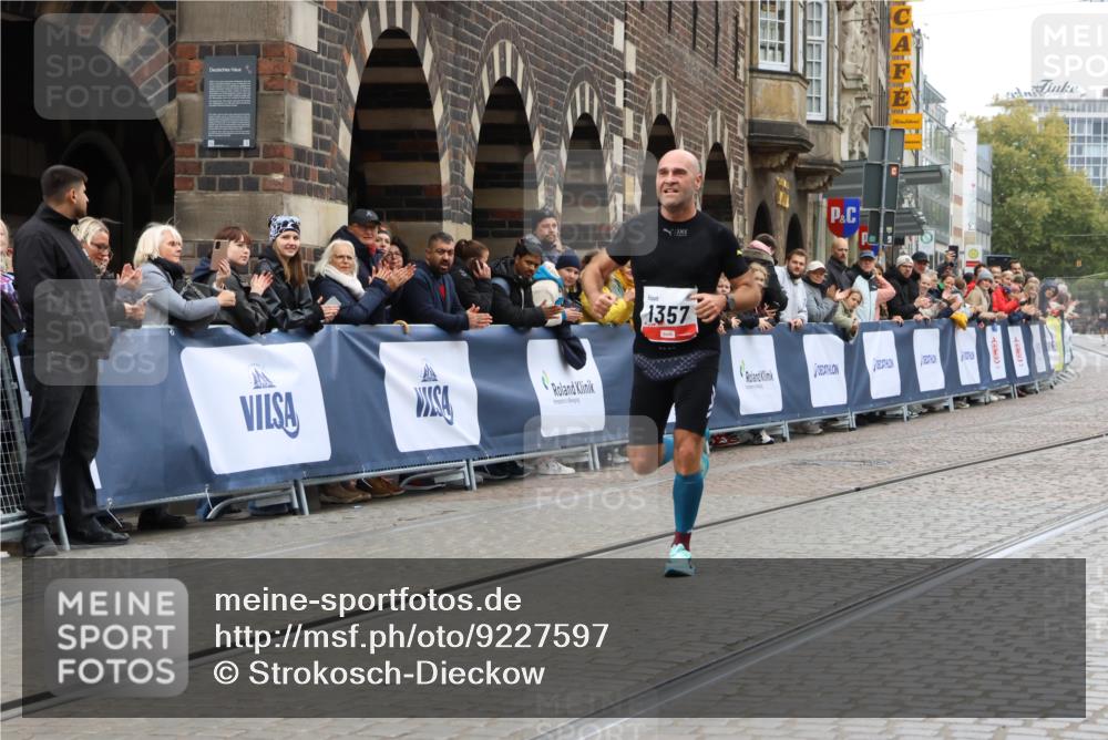 05.10.2025 - 20. swb-Marathon Bremen Strokosch-Dieckow http://msf.ph/oto/9227597 05.10.2025 12:25:03 Ziel 1357 meine-sportfotos.de