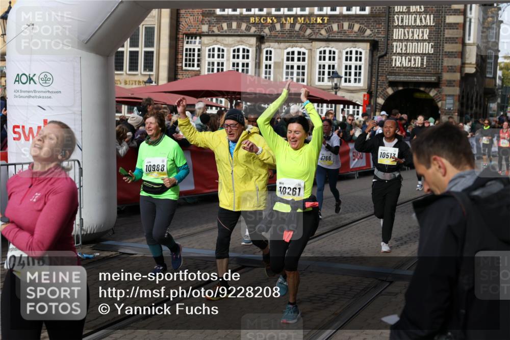 05.10.2025 - 20. swb-Marathon Bremen Yannick Fuchs http://msf.ph/oto/9228208 05.10.2025 10:58:41 Ziel 9430, 9433, 9472, 9529, 9766, 9820, 9913, 10049, 10055, 10261, 10285, 10408, 10513, 10936, 10988, 11291, 11700 meine-sportfotos.de