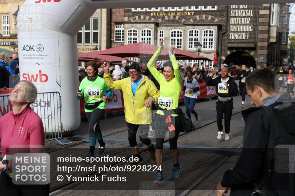 05.10.2025 - 20. swb-Marathon Bremen Yannick Fuchs http://msf.ph/oto/9228224 05.10.2025 10:58:41 Ziel 9430, 9433, 9472, 9529, 9766, 9820, 9913, 10049, 10055, 10261, 10285, 10408, 10513, 10936, 10988, 11291, 11700 meine-sportfotos.de