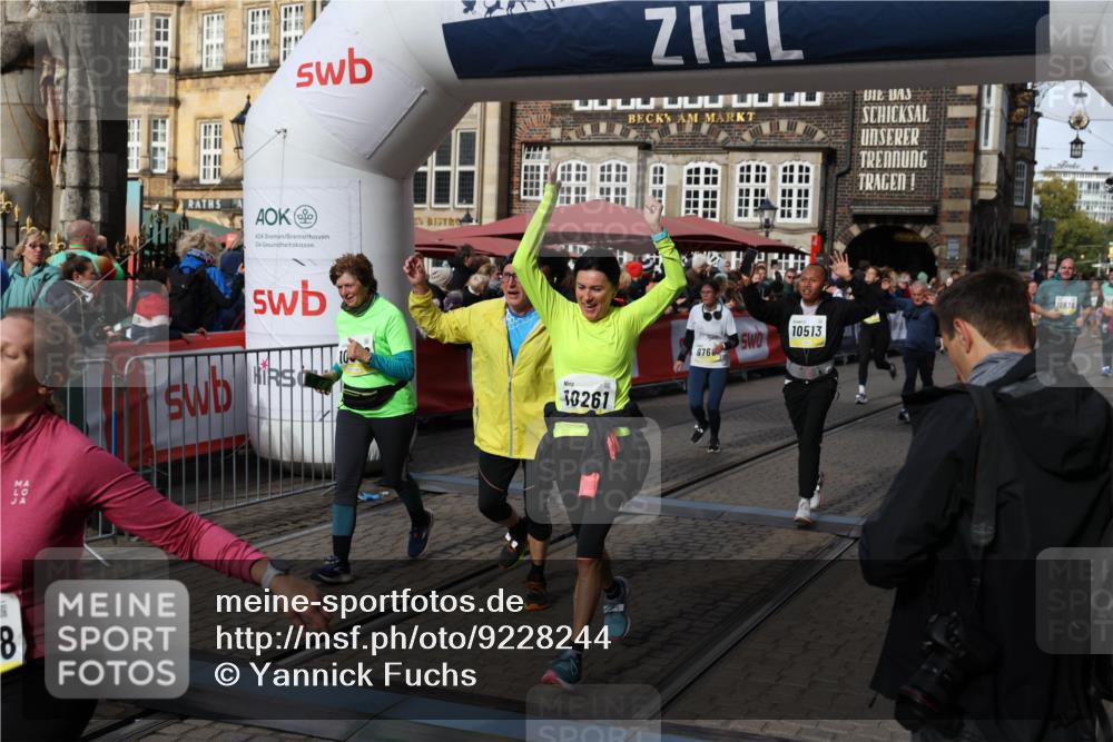 05.10.2025 - 20. swb-Marathon Bremen Yannick Fuchs http://msf.ph/oto/9228244 05.10.2025 10:58:41 Ziel 9430, 9433, 9472, 9529, 9766, 9820, 9913, 10049, 10055, 10261, 10285, 10408, 10513, 10936, 10988, 11291, 11700 meine-sportfotos.de
