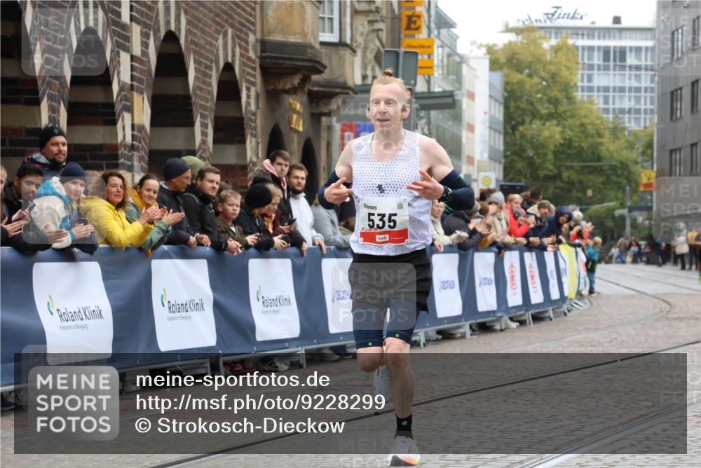 05.10.2025 - 20. swb-Marathon Bremen Strokosch-Dieckow http://msf.ph/oto/9228299 05.10.2025 12:25:55 Ziel 535 meine-sportfotos.de