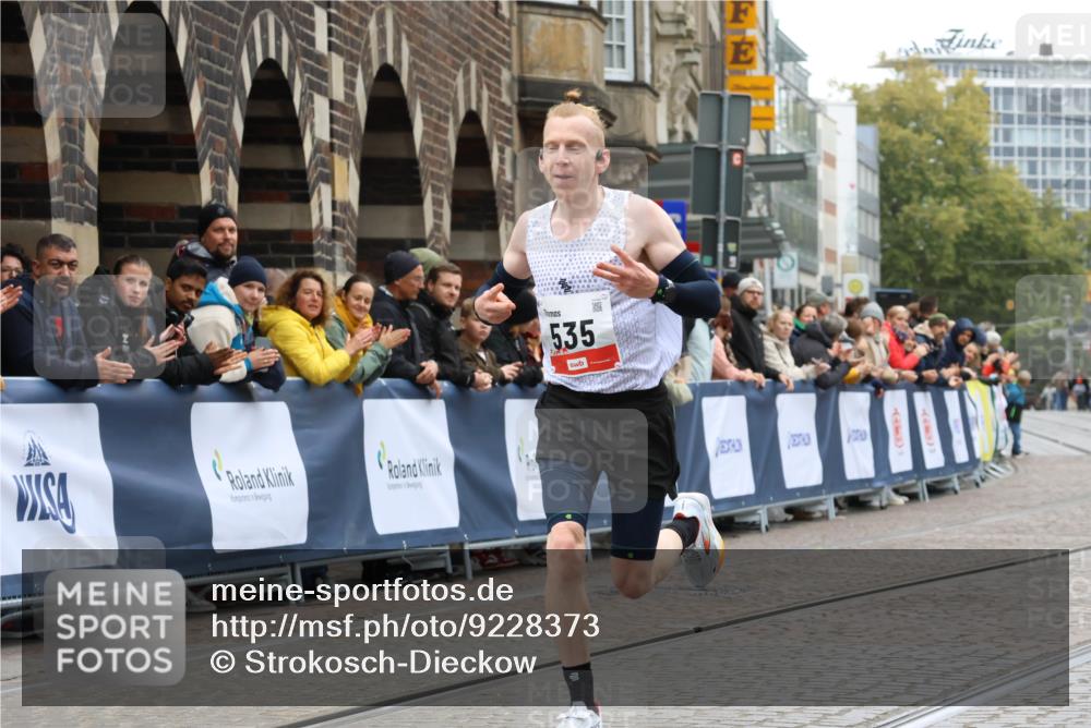 05.10.2025 - 20. swb-Marathon Bremen Strokosch-Dieckow http://msf.ph/oto/9228373 05.10.2025 12:25:55 Ziel 535 meine-sportfotos.de