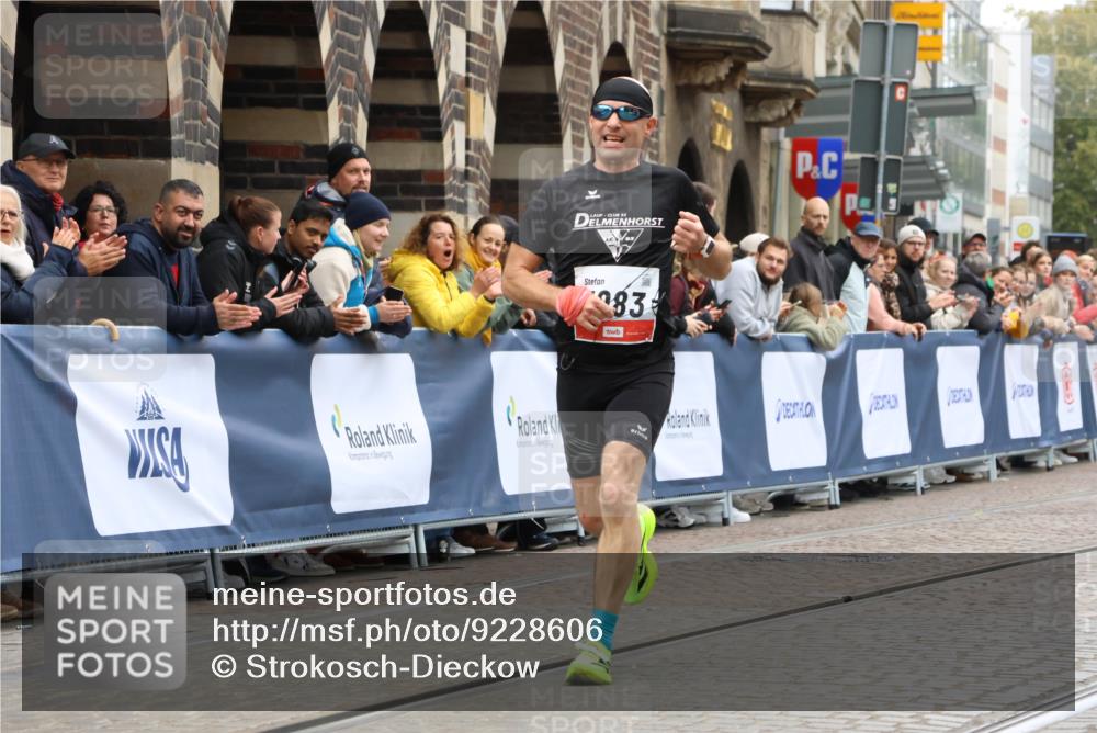 05.10.2025 - 20. swb-Marathon Bremen Strokosch-Dieckow http://msf.ph/oto/9228606 05.10.2025 12:26:10 Ziel 1083 meine-sportfotos.de